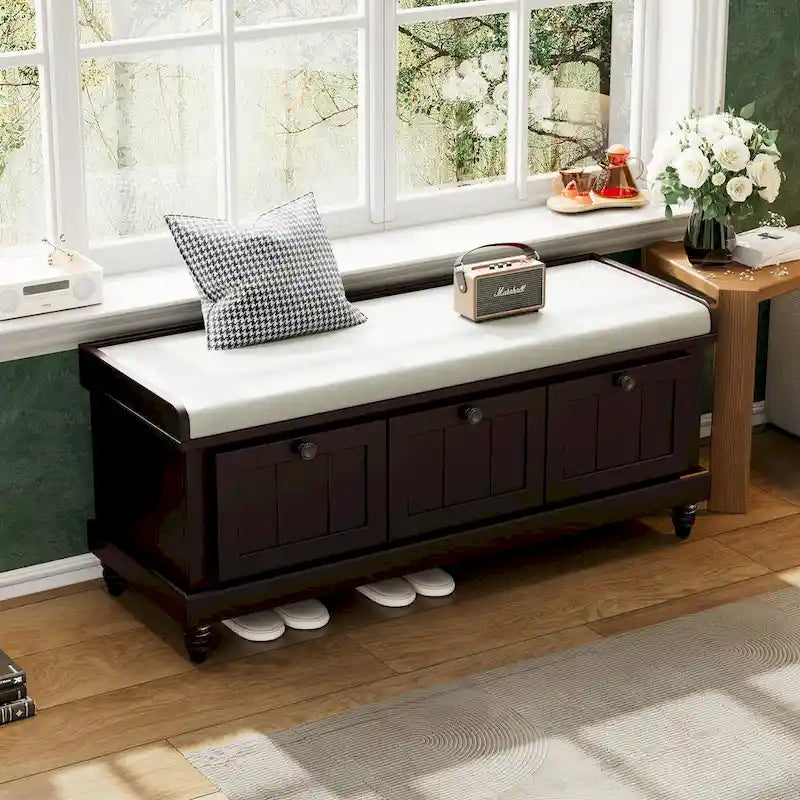 Banc à chaussures avec assise rembourrée à couvercle relevable et espace caché, banc de rangement pour chaussures d’entrée avec 3 tiroirs, banc de bout de lit pour chambre à coucher